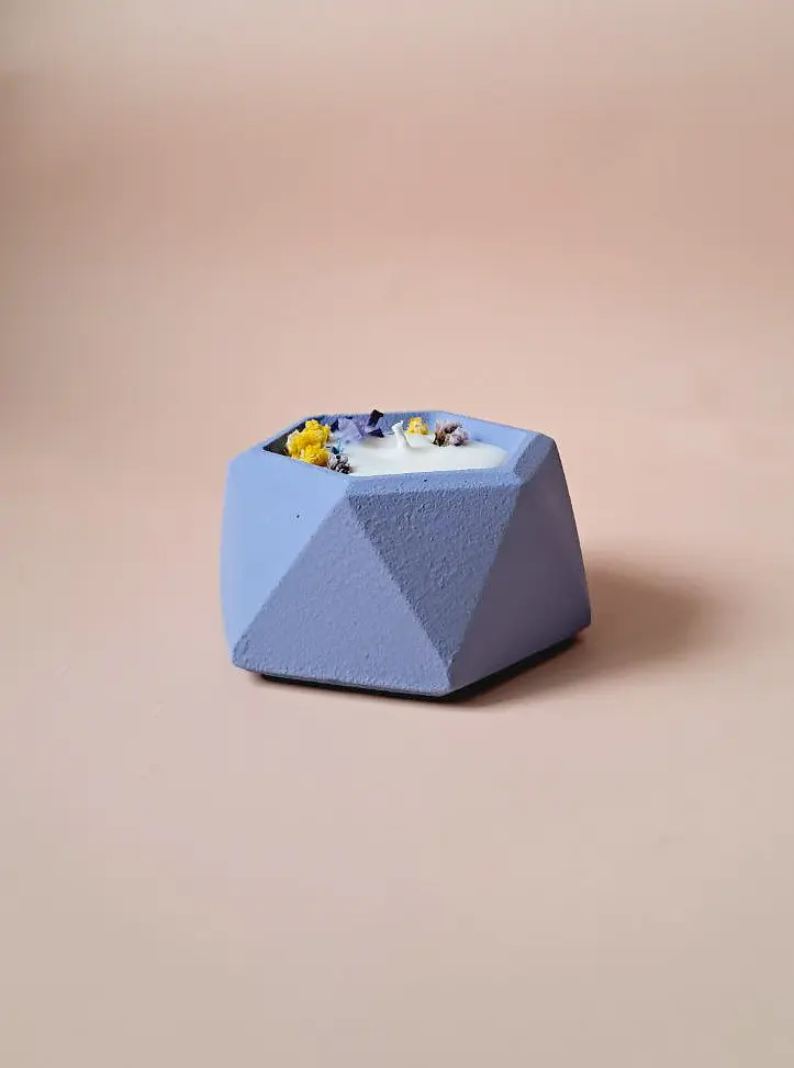 Свічка ручної роботи Svich Shop фіолетовий колір - фото 4