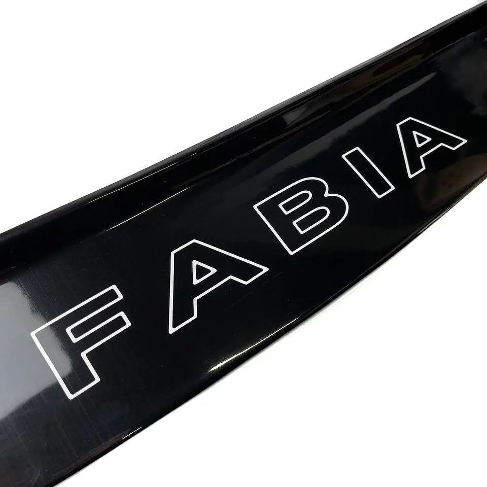 Дефлектор капота мухобійка Skoda Fabia I 2000-2007 Євро Кріплення Voron Glass - фото 2