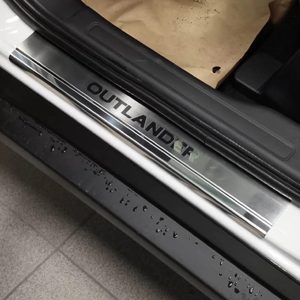 Накладки на пороги для Mitsubishi Outlander FL 2012- / 2015- Метал із загином та Логотипом 4 шт (P-MI14) - фото 2