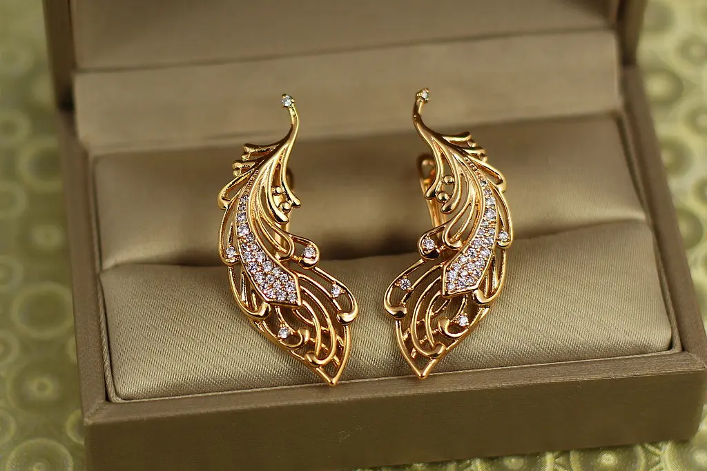 Сережки Xuping Jewelry Пава 3,6 см золотисті