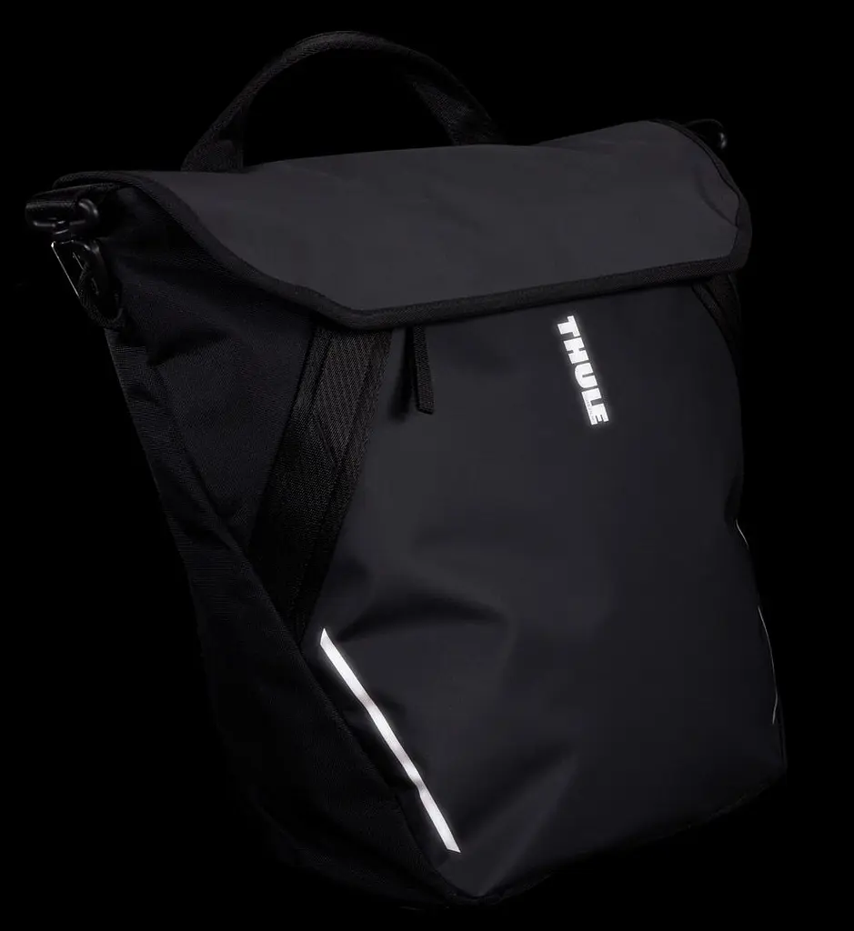 Сумка Thule Chasm Courier Inlock 22L (Black) 3205468 (TH 3205468) - фото 7