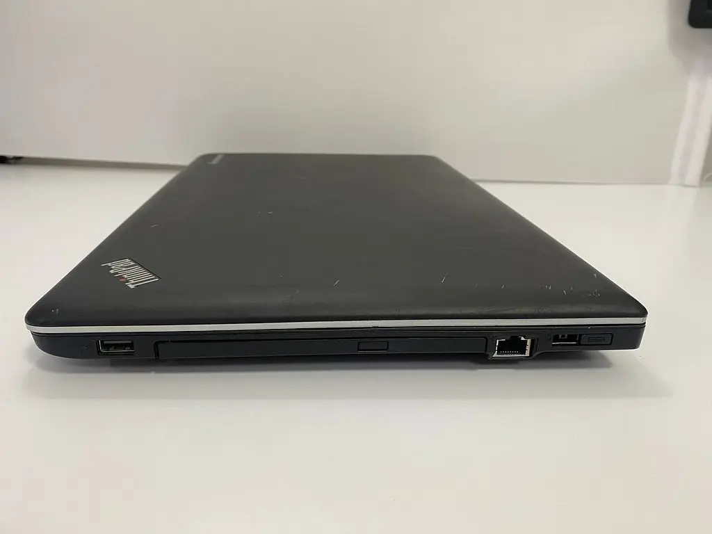 Ноутбук Lenovo ThinkPad E540 15,6" (i5-4200M / 8GB / SSD 180GB) Refurbished - фото 3