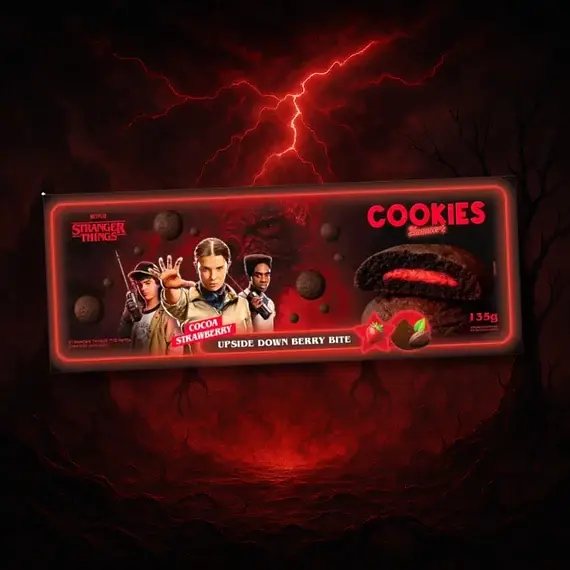 Печиво Stranger Things Cocoa Strawberry 135 г - фото 2