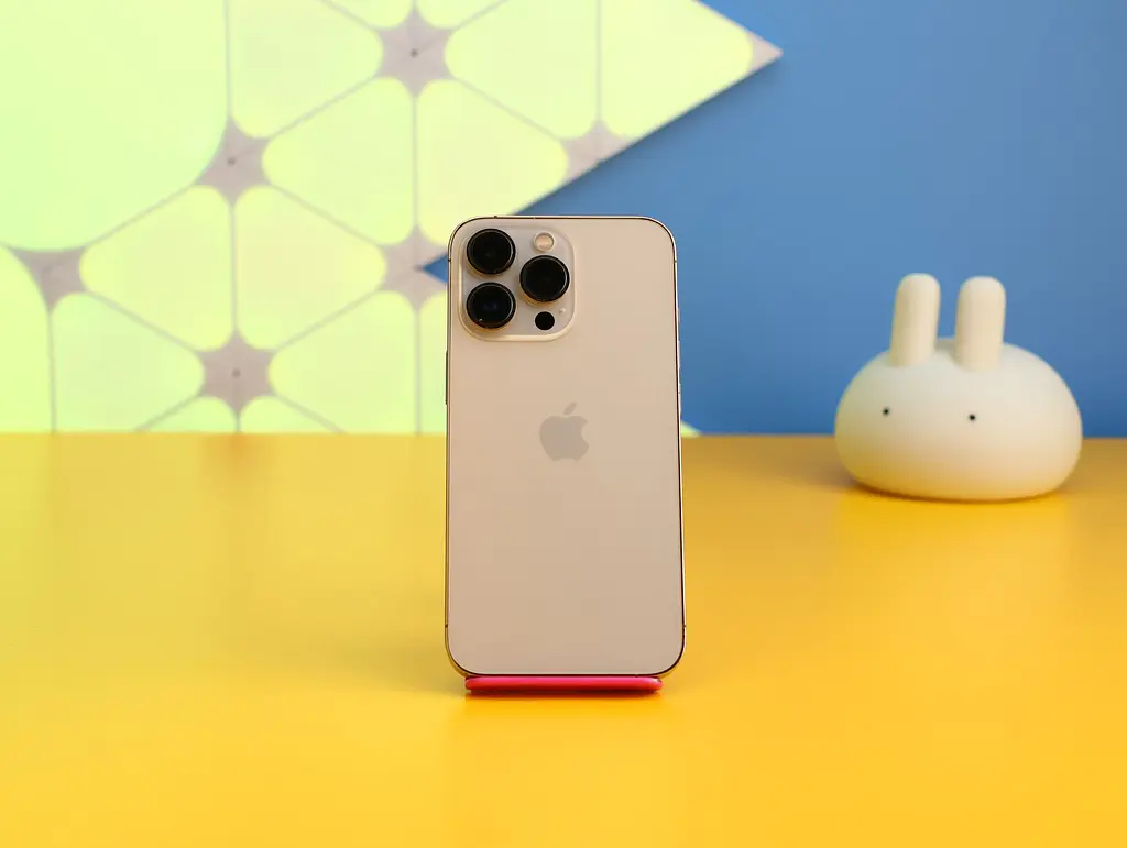 Смартфон Apple iPhone 13 Pro 128GB Gold (MLVC3) Б/В [164142] - фото 6