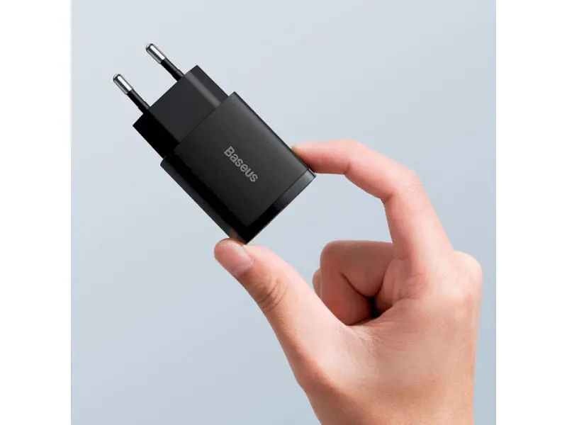 Мережевий зарядний пристрій BASEUS Compact Quick Charger U+C 20 W Black (CCXJ-B01) - фото 6