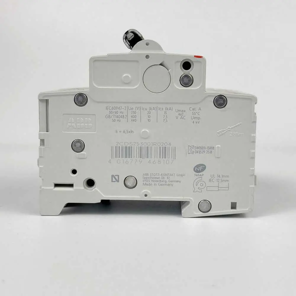Автоматичний вимикач ABB S203-C20 ( 2CDS253001R0204 ) - фото 3
