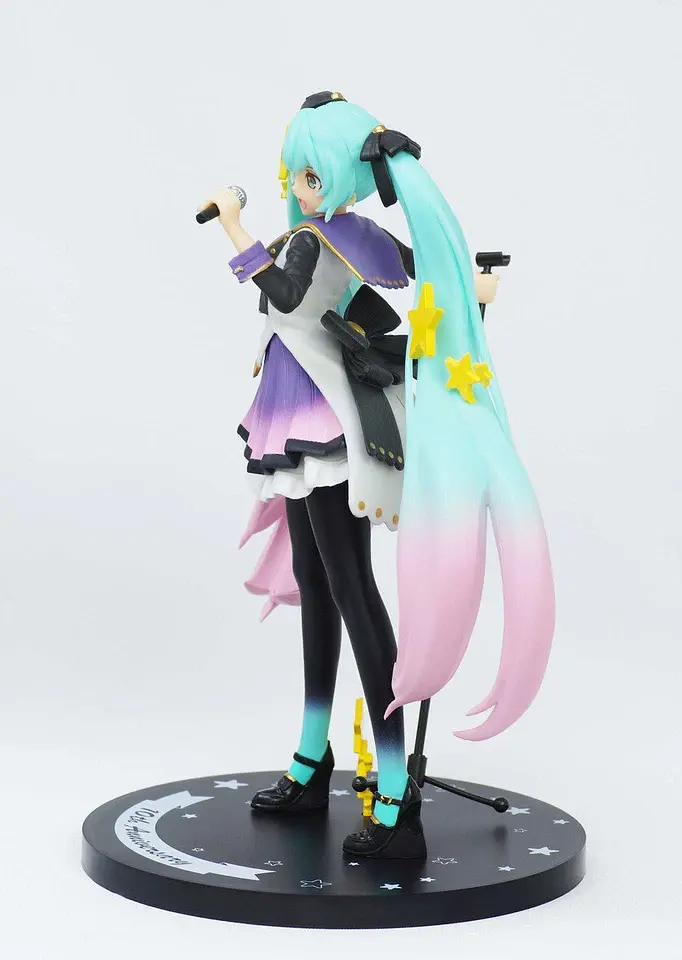 Фигурка Taito Хацунэ Мику Hatsune Miku 10th Anniversary Pearl ver​​​​​​​ 18 см T HM AY10 - фото 3