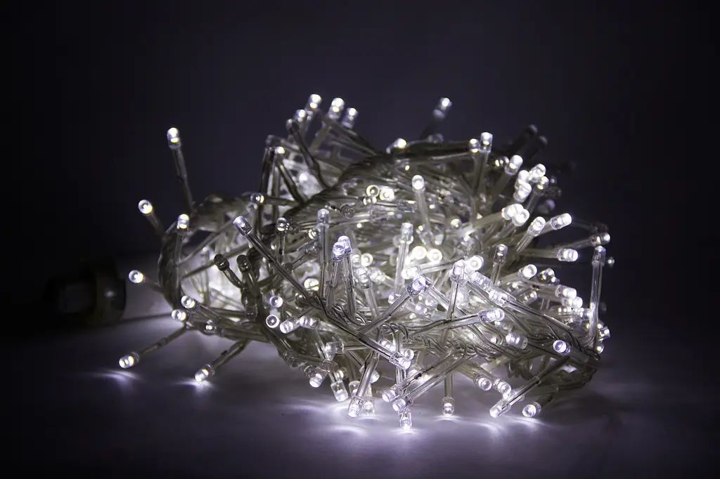 Светодиодная новогодняя гирлянда Devilon Гроно снегопада LED 288 л белая (650170) - фото 2