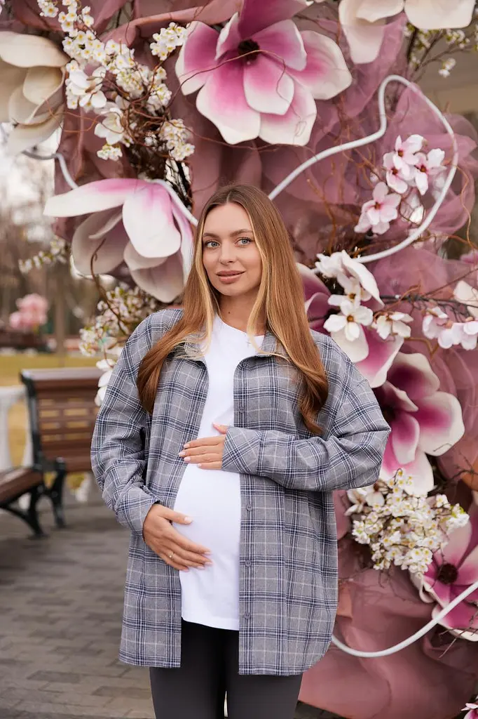 Женская рубашка для беременных стиля oversize в клетку для будущих мам Siena XXL - 3XL (50 - 52) Lullababe серый - фото 6