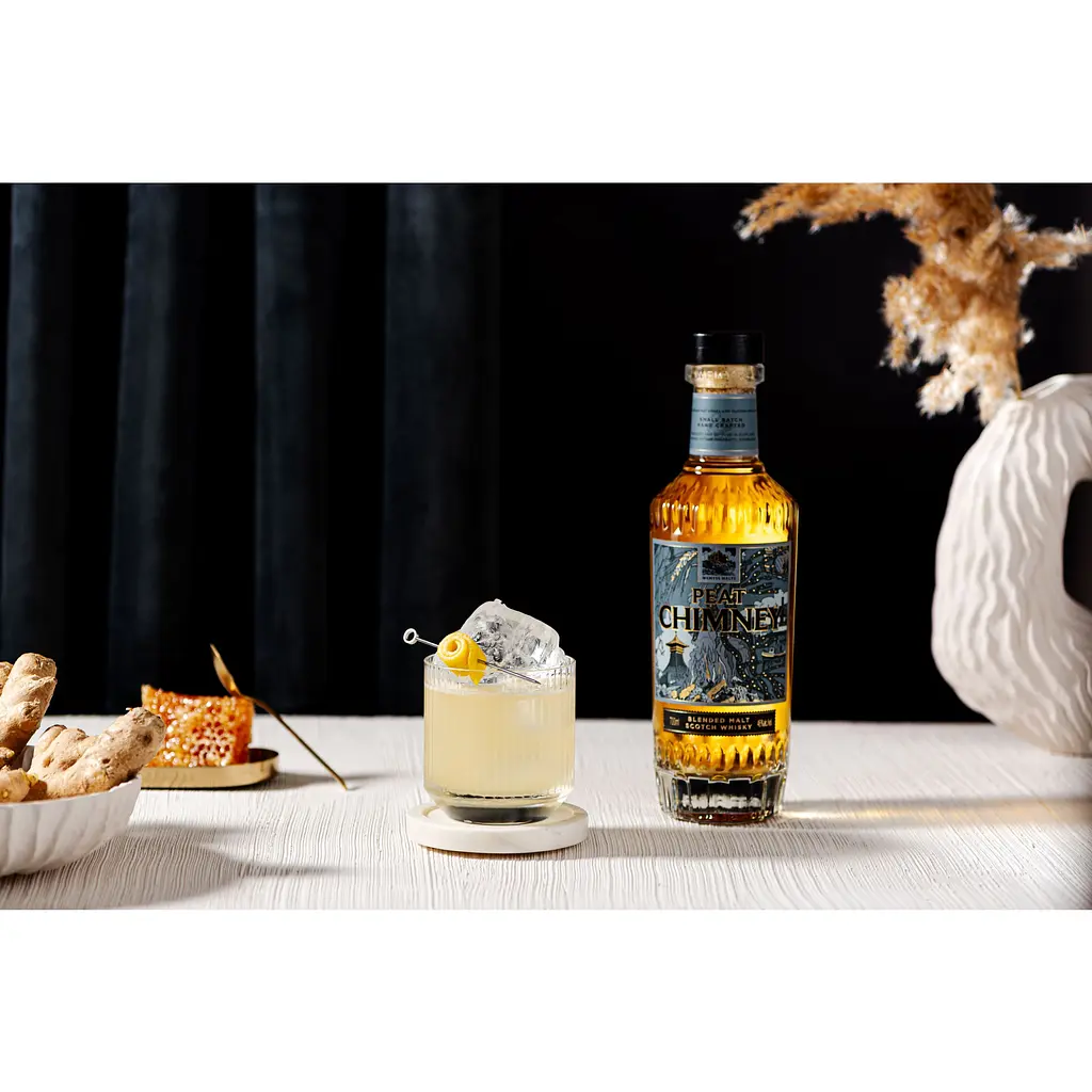 Виски Wemyss Malts Peat Chimney Blended Malt 46% 0.7 л в подарочной упаковке - фото 6