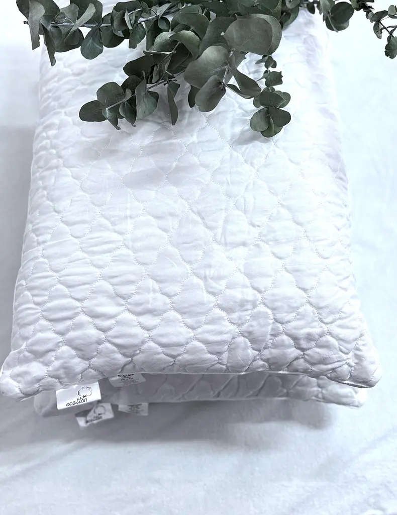 Подушка Ecotton 50х70 см антиалергенна із мікрофібри біла (70-0027Novita) (4331) - фото 2