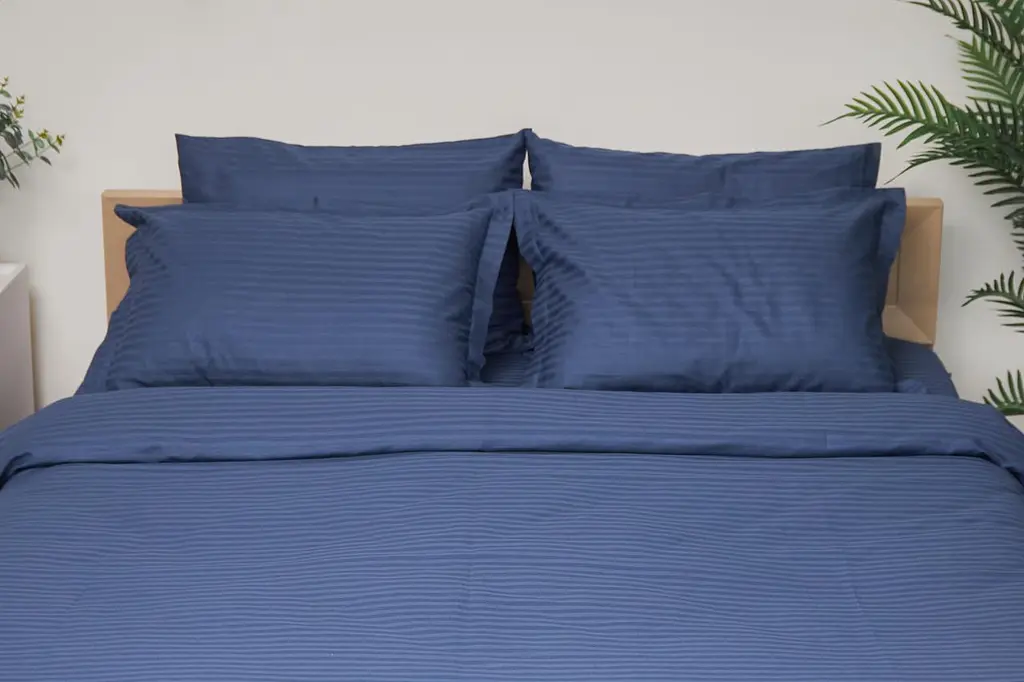 Пододеяльник Moon&Star Satin Stripe Delfi Blue King Size 220x240 см - фото 2