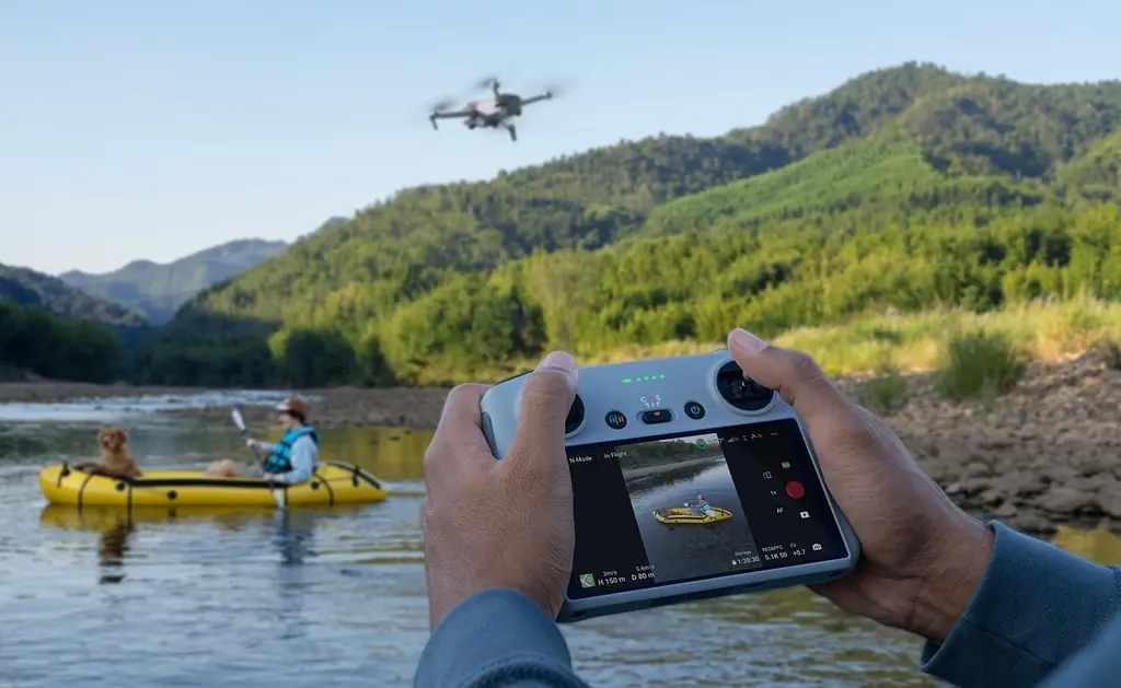 Квадрокоптер DJI Mini 3 with DJI RC Remote Fly More Combo (CP.MA.00000613.01) - фото 9