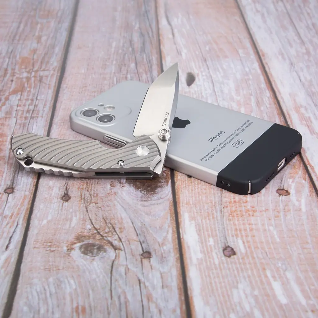 Ніж складаний кишеньковий Ruike M671-TZ, (7 см) steel 154СМ/TC4 (титан) сірий - фото 7