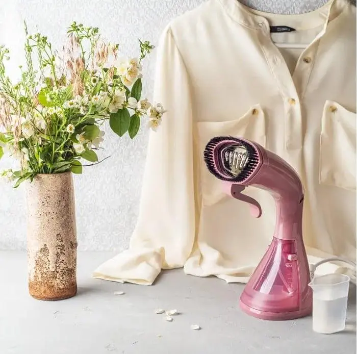 Ручной отпариватель Magio MG-321 паровой утюг для одежды щетка 2 в 1 1500 Вт розовая - фото 5