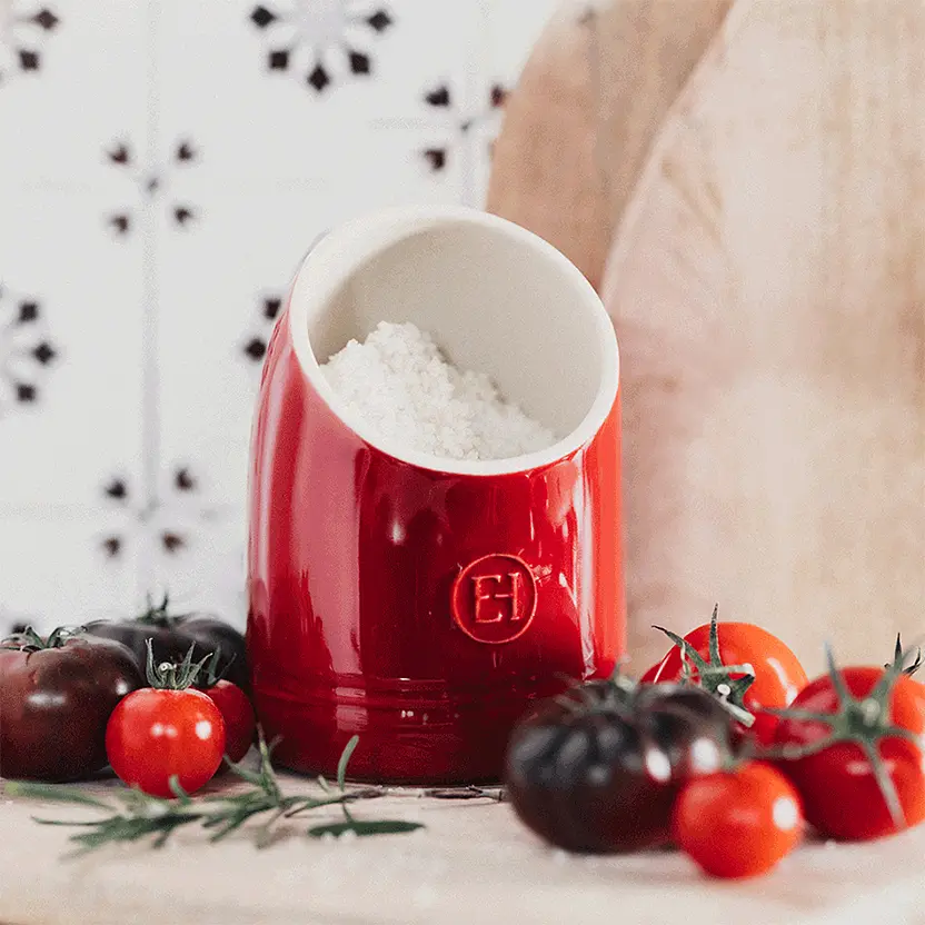 Сільничка Emile Henry Kitchen Tools 11х15.5 см 0.55 л червона (340202) - фото 5