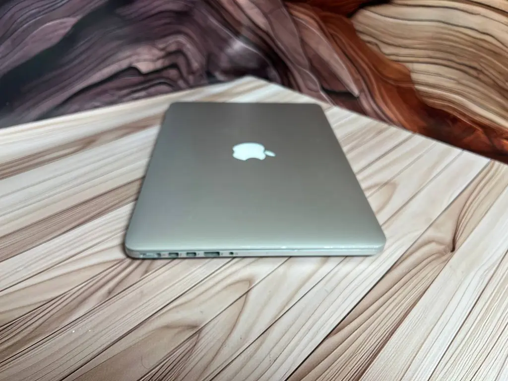 Б/в Ноутбук Apple MacBook Pro 13" 2012 i7-3540M/8/256 (C02L9099FFRR) - фото 6