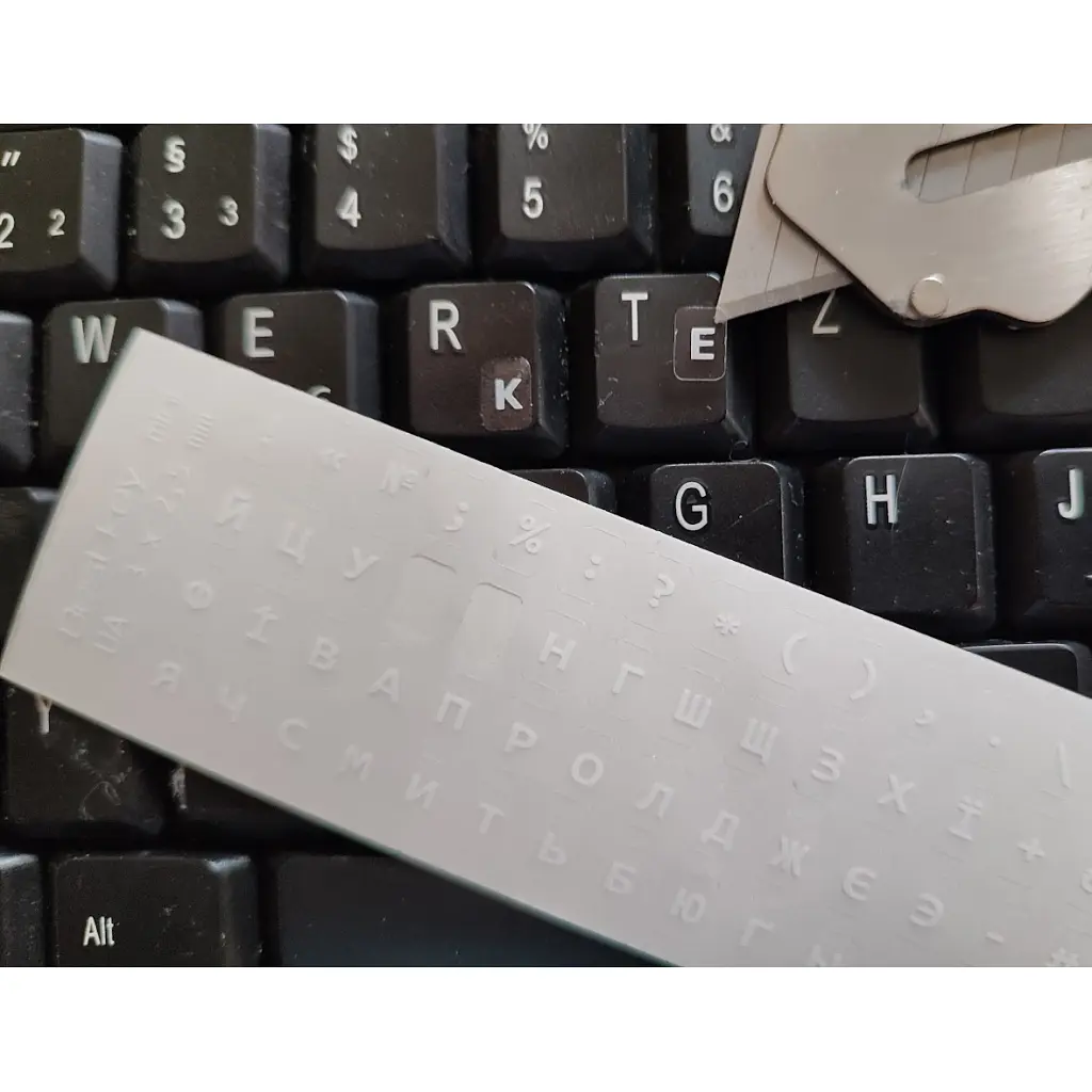 Наклейка на клавіатуру BestKey мініатюрна прозора, 56, білий (BKm3WhTr) - фото 2