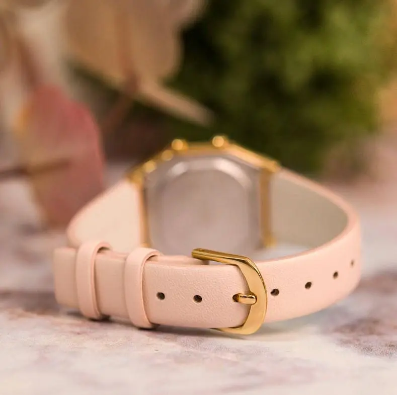 Годинник Casio LA680WEGL-4EF - фото 5