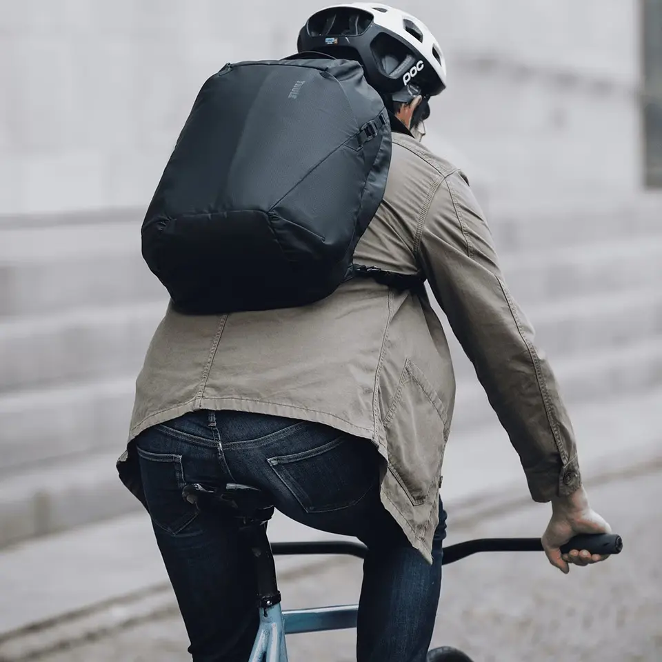 Рюкзак Tact 21L Backpack TACTBP-116 Black Thule sum0028085 - фото 3