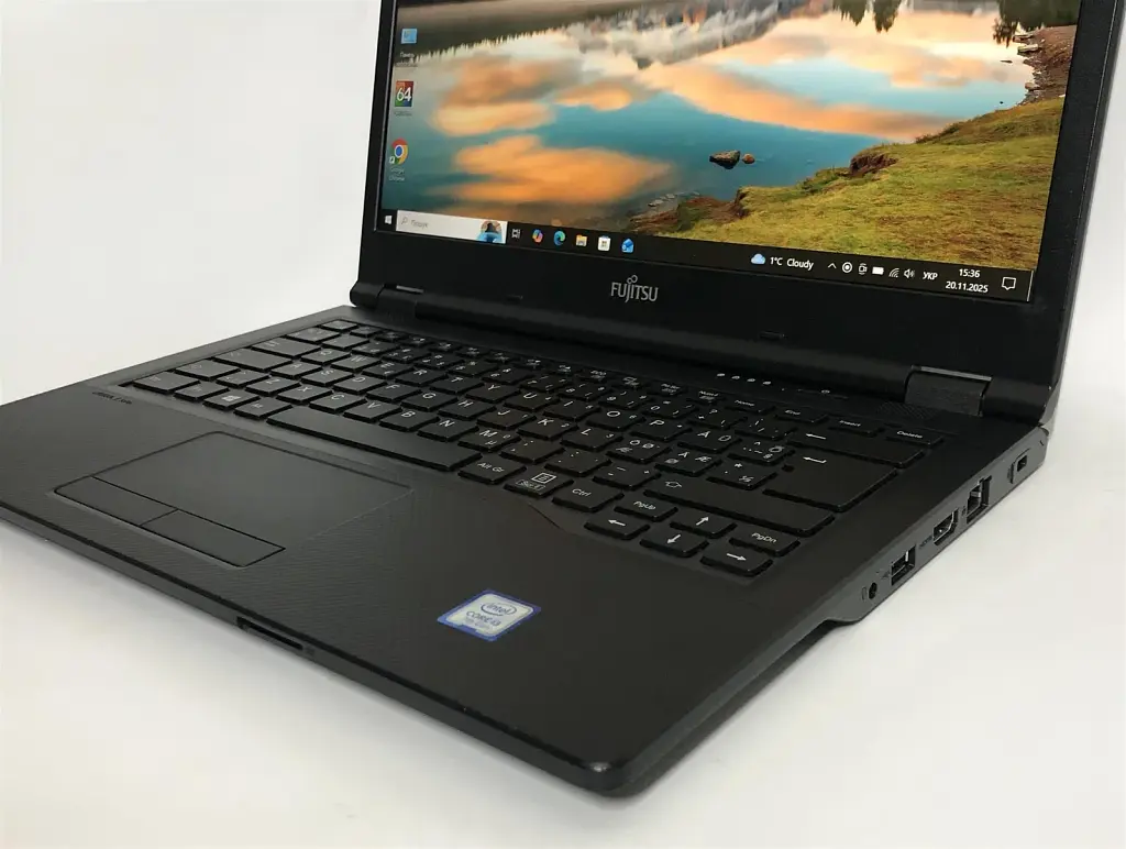 Ноутбук Fujitsu Lifebook E548 / 14" FullHD IPS / i3-7130U / 8GB / 256GB SSD / 4G/LTE / Win10Pro - Б/в - фото 4