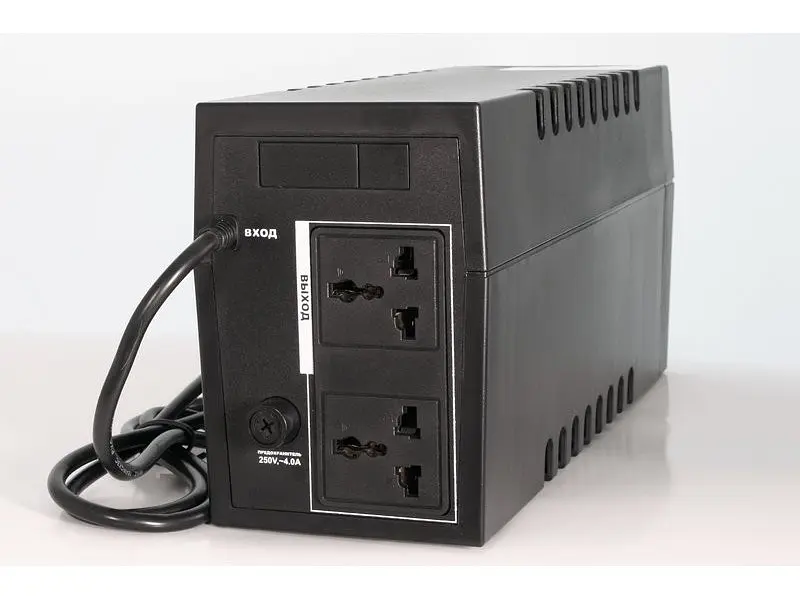 Лінійно-інтерактивний ДБЖ Logicpower LPM-525VA-P (3170) - фото 2