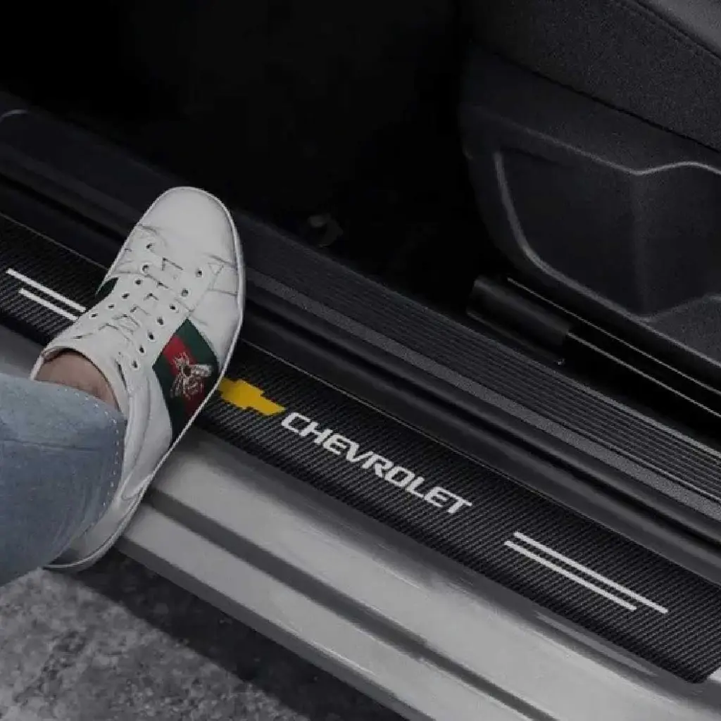 Захисна плівка накладка на пороги для Chevrolet Чорний Карбон 4 шт - фото 5