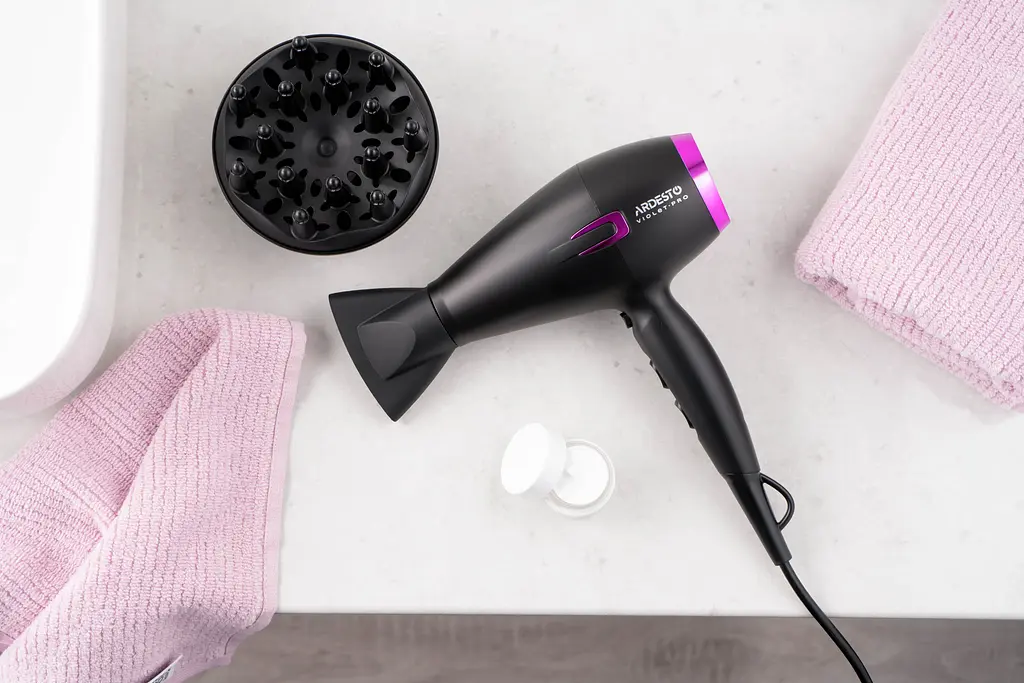 Фен Violet PRO HD-Y221PRO , 1750-2100Вт, 2 швидкості, 3 темп.режими, дифузор, чорний ARDESTO teh0017657 - фото 4