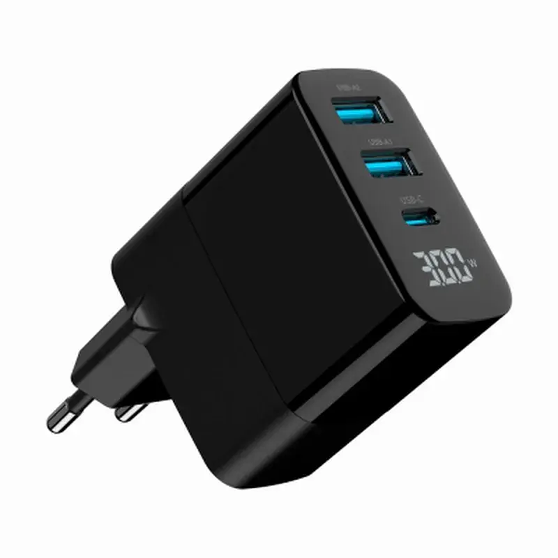 Зарядний пристрій Gembird 2хUSB-A (QC3.0 18W) + 1хType-C (PD20W) LCD black (TA-UC-PDQC30LCD-BK-02) - фото 4
