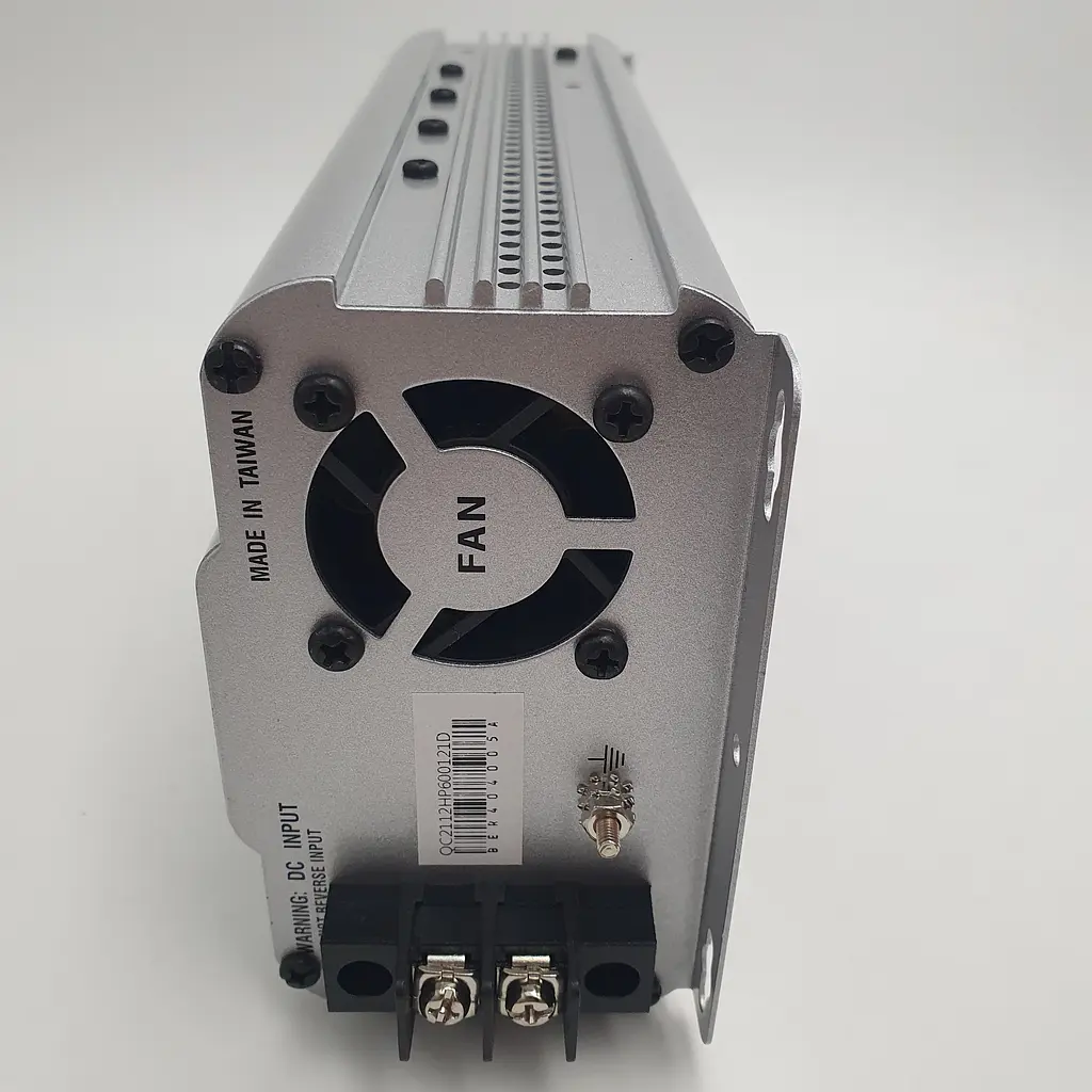 Автоінвертор-перетворювач напруги 12 V-220 V 600 Вт 12 V-220 V 600 W Power Inverter MERVESAN - фото 4