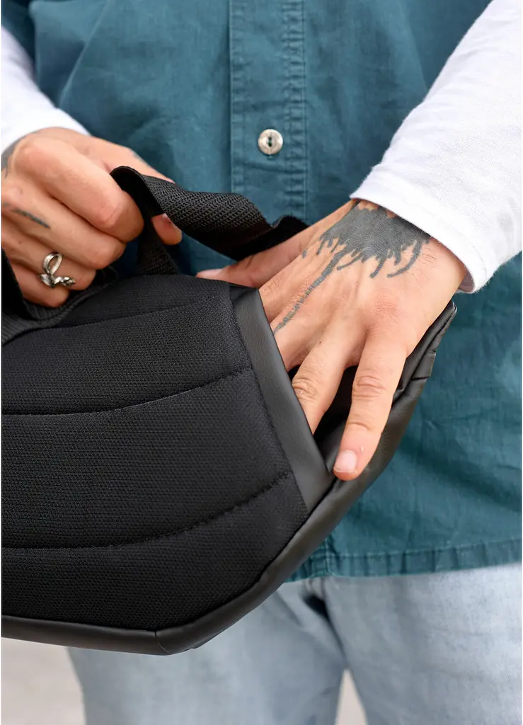 Мужская сумка бананка Sambag Dynamicdart черная 38 × 21 × 7 см (80461001m) - фото 11