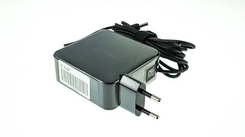 Блок живлення для ноутбука Asus 19V, 3.42A, 65W, 4.0x1.35мм, квадратний, (адаптер+перехідник)(0A001-00441200) - фото 2