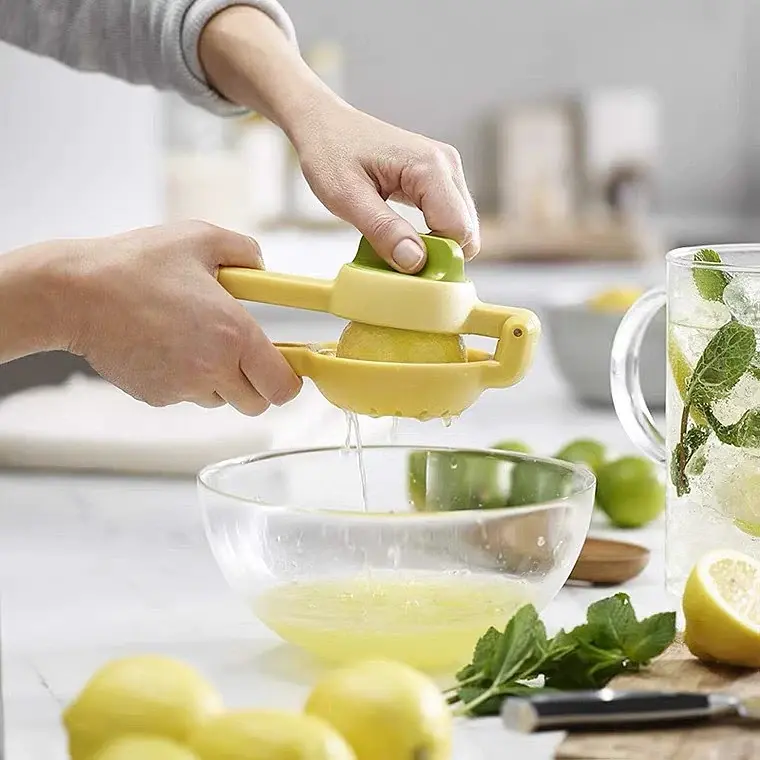 Соковитискач ручний для цитрусових з крутним притискним механізмом, Kitchen Master 84110 - фото 6