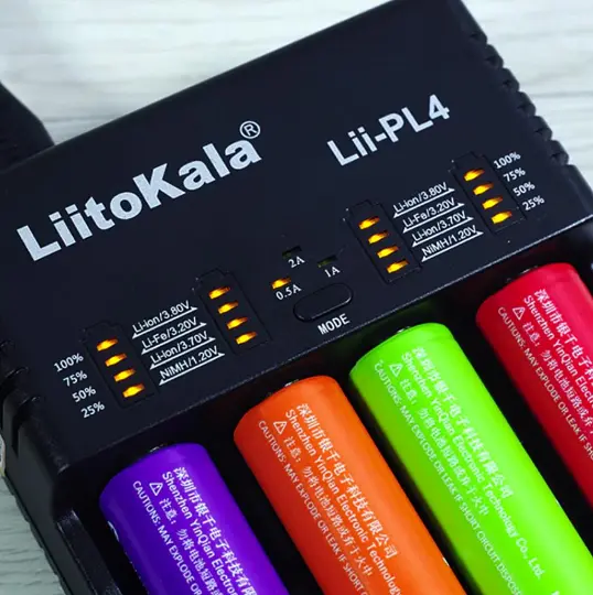 Зарядний пристрій LiitoKala Lii-PL4 для акумуляторів 18650 - фото 6
