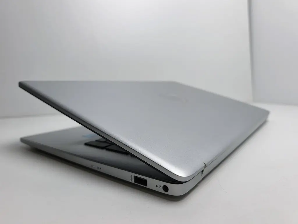 Ноутбук HP (17.3 HD+ touch screen, 1600x900, 60 Гц, Core i3-1215U, 12 GB, 512 GB, Intel UHD Graphics, вживаний) (17t-cn2000) - фото 3