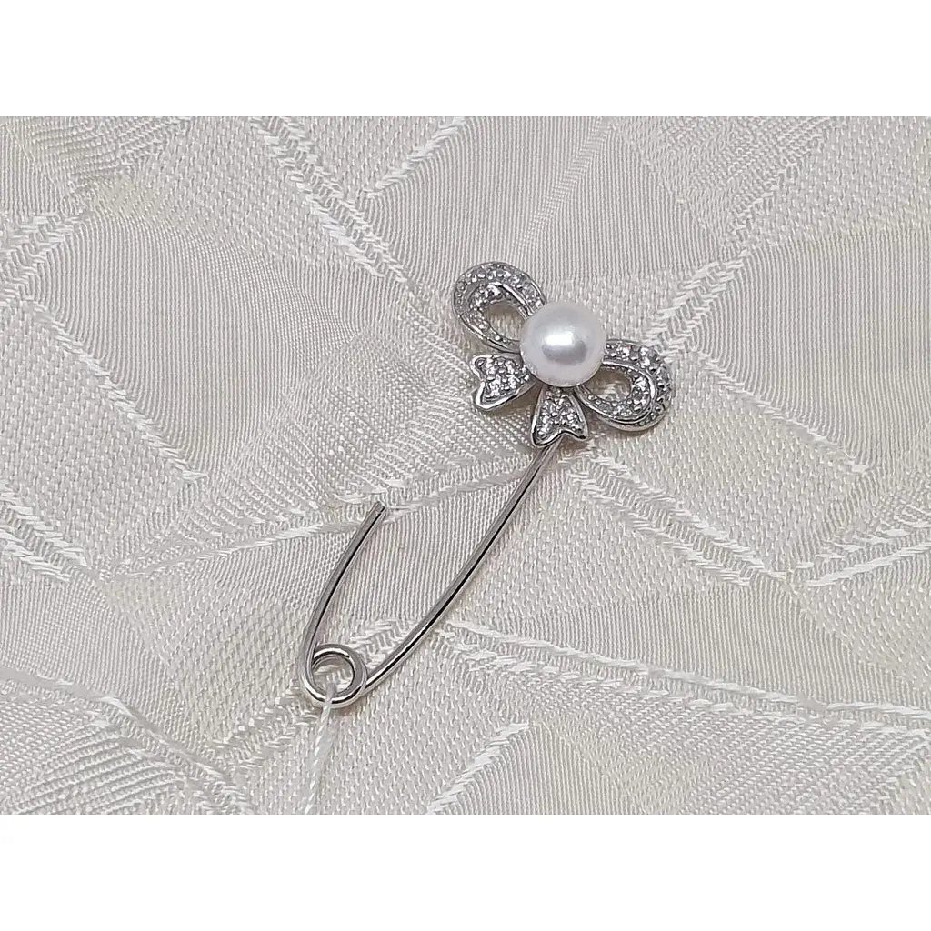 Срібна брошка-шпилька Umax Бантик з фіанітами. 8220 - фото 2