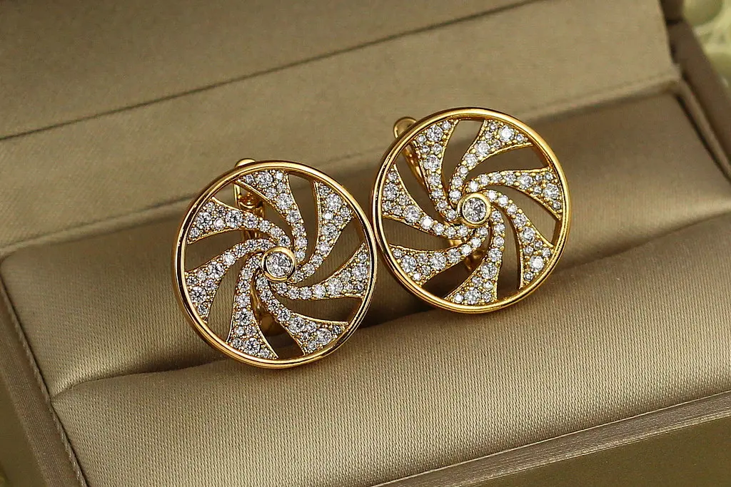 Сережки Xuping Jewelry транс 1,9 см золотисті - фото 3