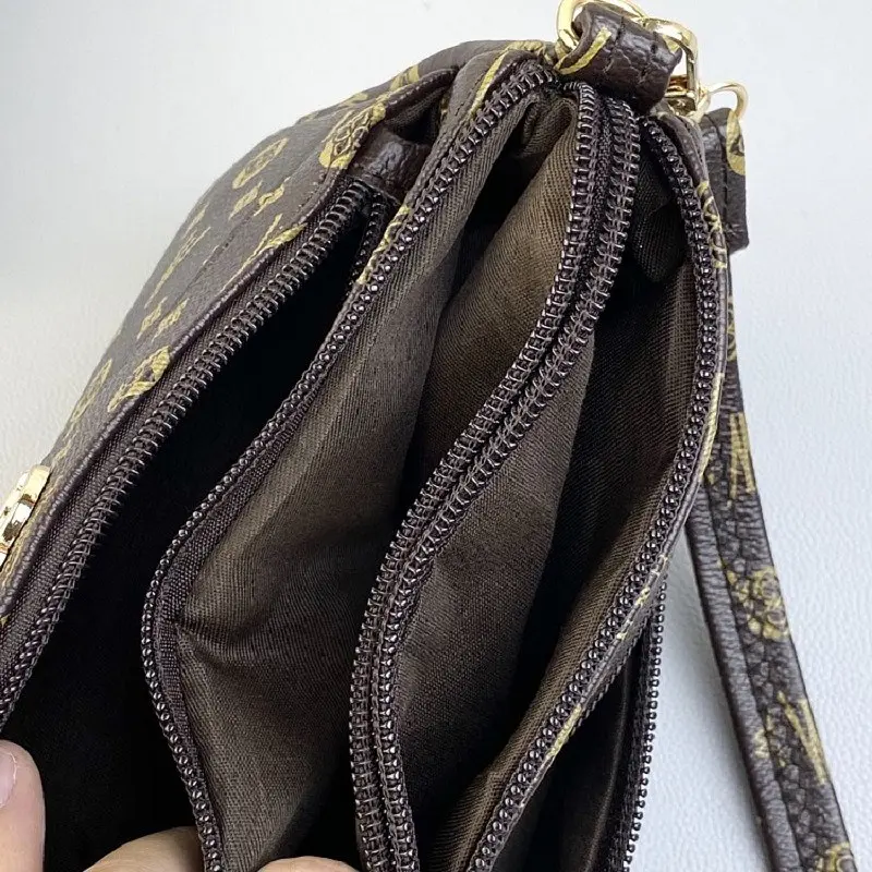 Сумка жіноча крос-боді Italian Bags Orical Print 24x7x14 см Коричневий (id_1107) - фото 3