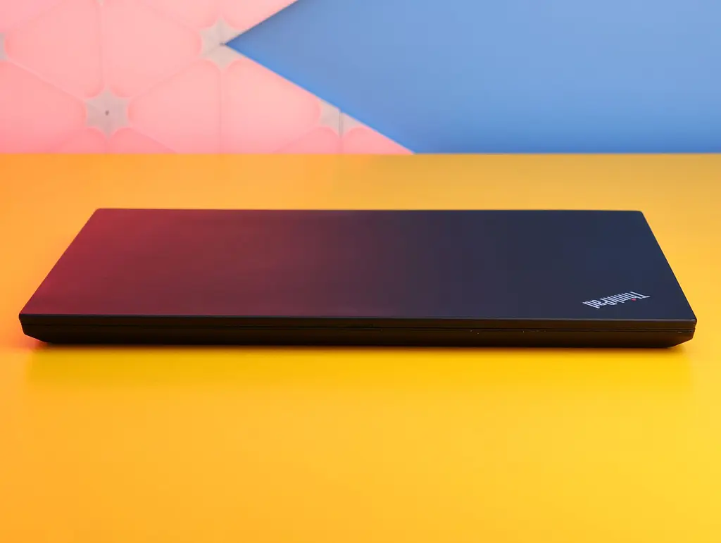 Ноутбук Lenovo ThinkPad T15 Gen 2 (20W5S0M007) Б/У - фото 4