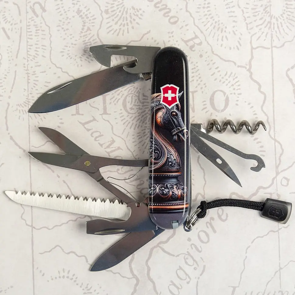 Складаний ніж Victorinox HUNTSMAN ZODIAC Шаховий кінь 1.3713.3.Z5310pk - фото 6