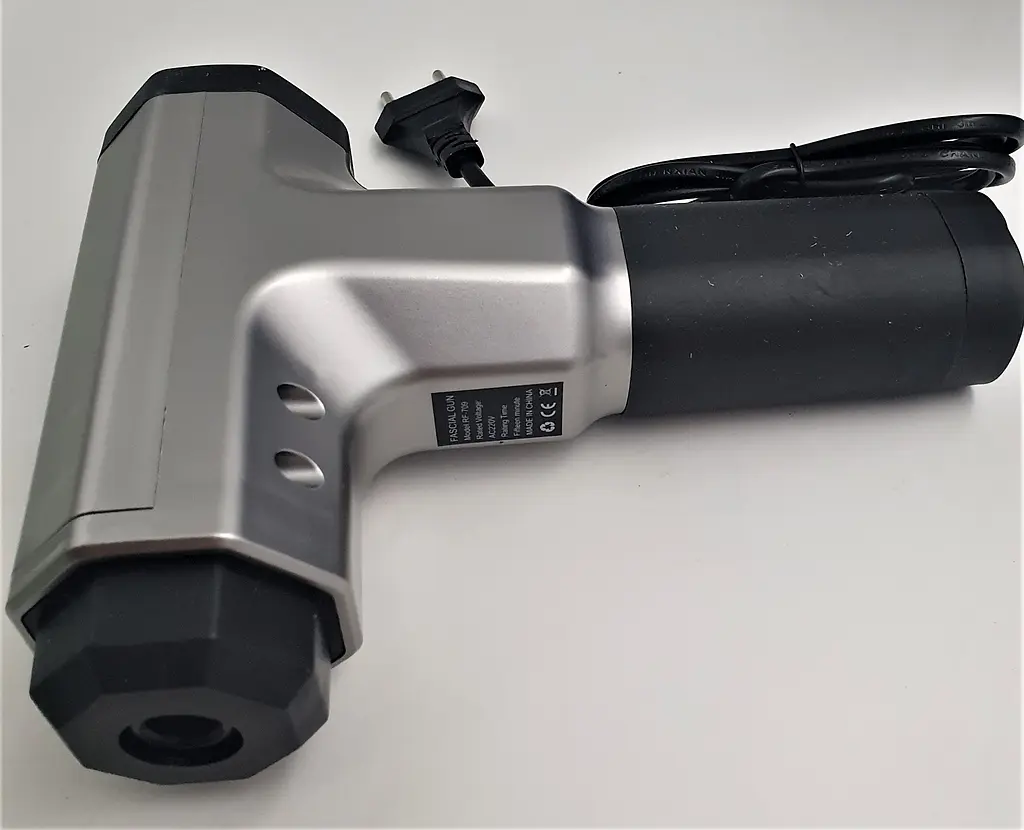 М'язовий масажер для тіла ручний 220V портативний 4 насадки Fascial Gun RF-709 сірий - фото 7