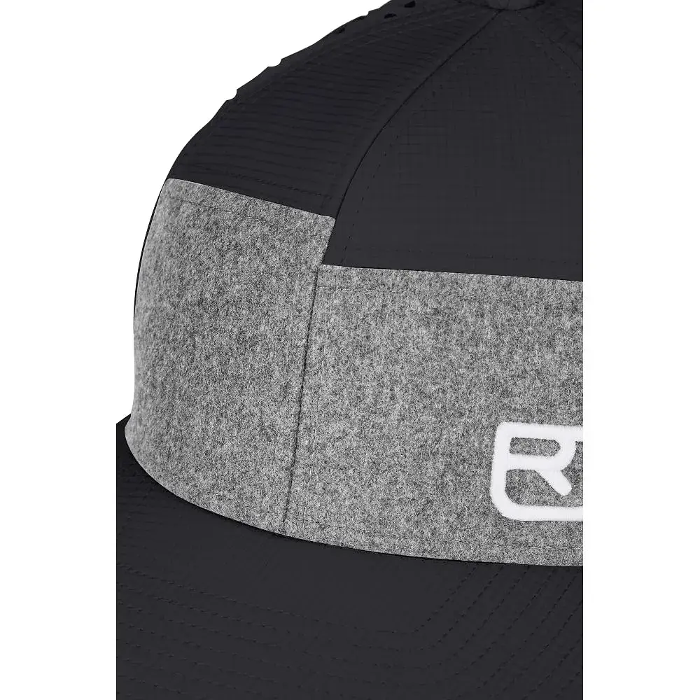 Кепка Ortovox Logo Air Trucker Cap - фото 2