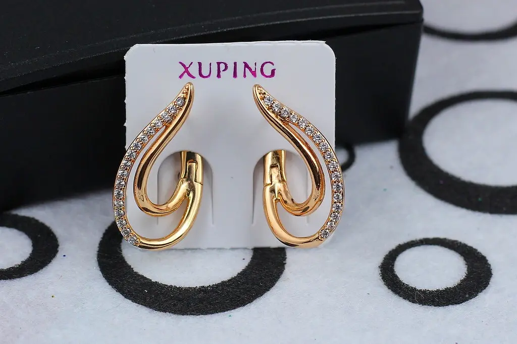 Сережки Xuping Jewelry дужка 2.2 см золотисті - фото 2
