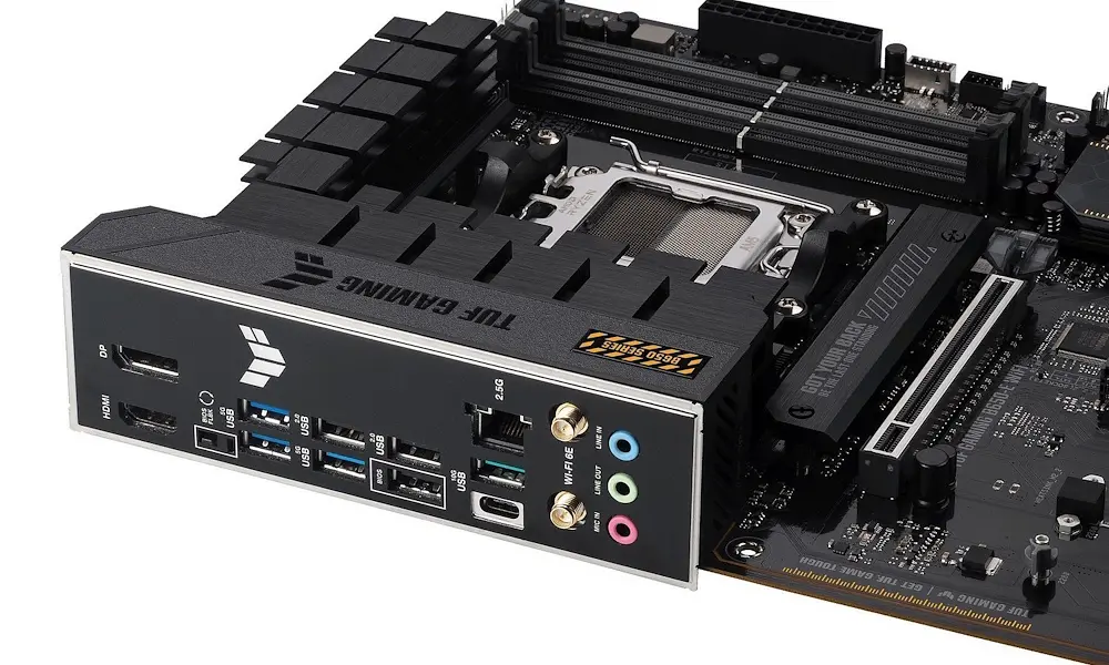 Материнская плата AM5 Asus TUF GAMING B650-E WIFI, B650, 4xDDR5, Int.Video (CPU), 4xSATA3, 3xM.2, 2xPCI-E 4.0 x16, 1xPCI-E 4.0 x1, Realtek 7.1, Realtek 2.5Gb, WiFi 6E, Bluetooth 5.3, 7xUSB 3.2 / 7xUSB 2.0, HDMI/DP, ATX - фото 6