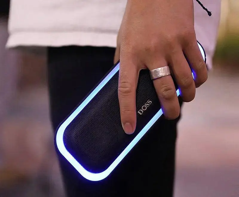 Bluetooth-динамік Doss SoundBox Pro - фото 2