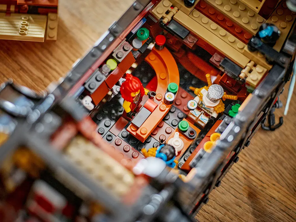 Конструктор LEGO Ninjago Щедрість храму 2387 деталей (71848) - фото 16