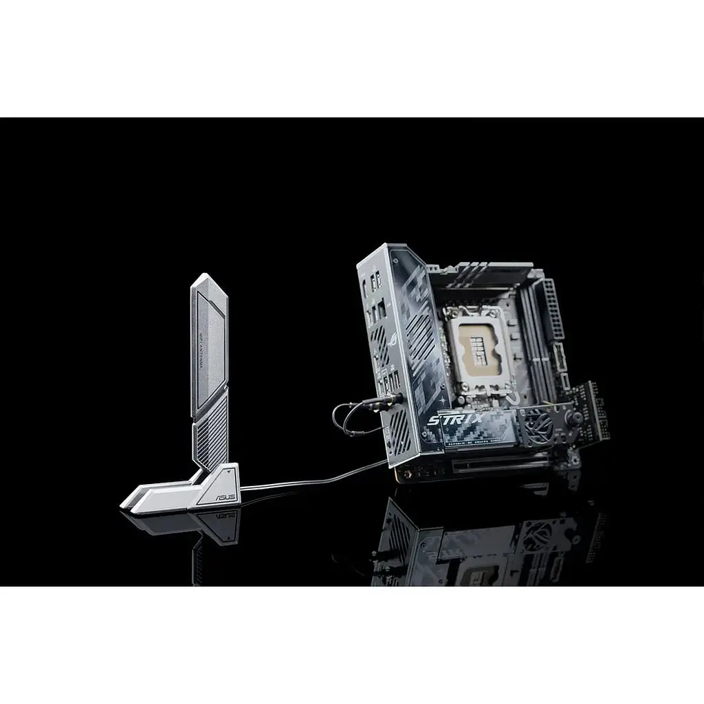 Материнська плата Asus Rog Strix Z890-I Gaming WIFI - фото 4