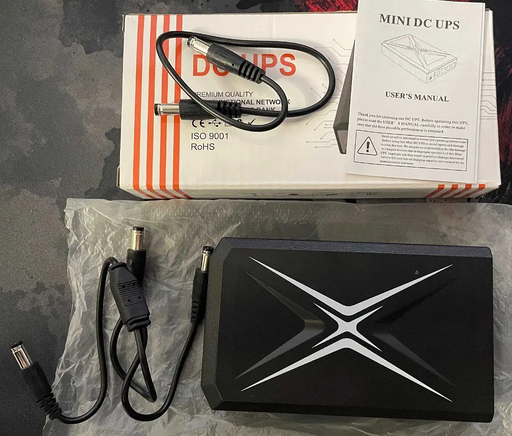 UPS ИБП для роутера, терминала ONU 9V/12V Voltronic DCP018W 10400mAh - фото 3