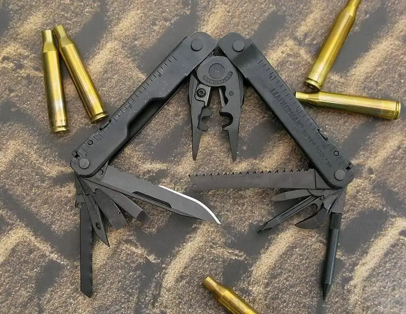 Мультиінструмент Leatherman Super Tool 300 EOD ЧОРНИЙ, чохол MOLLE (коричн.), картонна кор. - фото 6