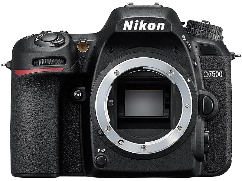 Дзеркальний фотоапарат Nikon D7500 body